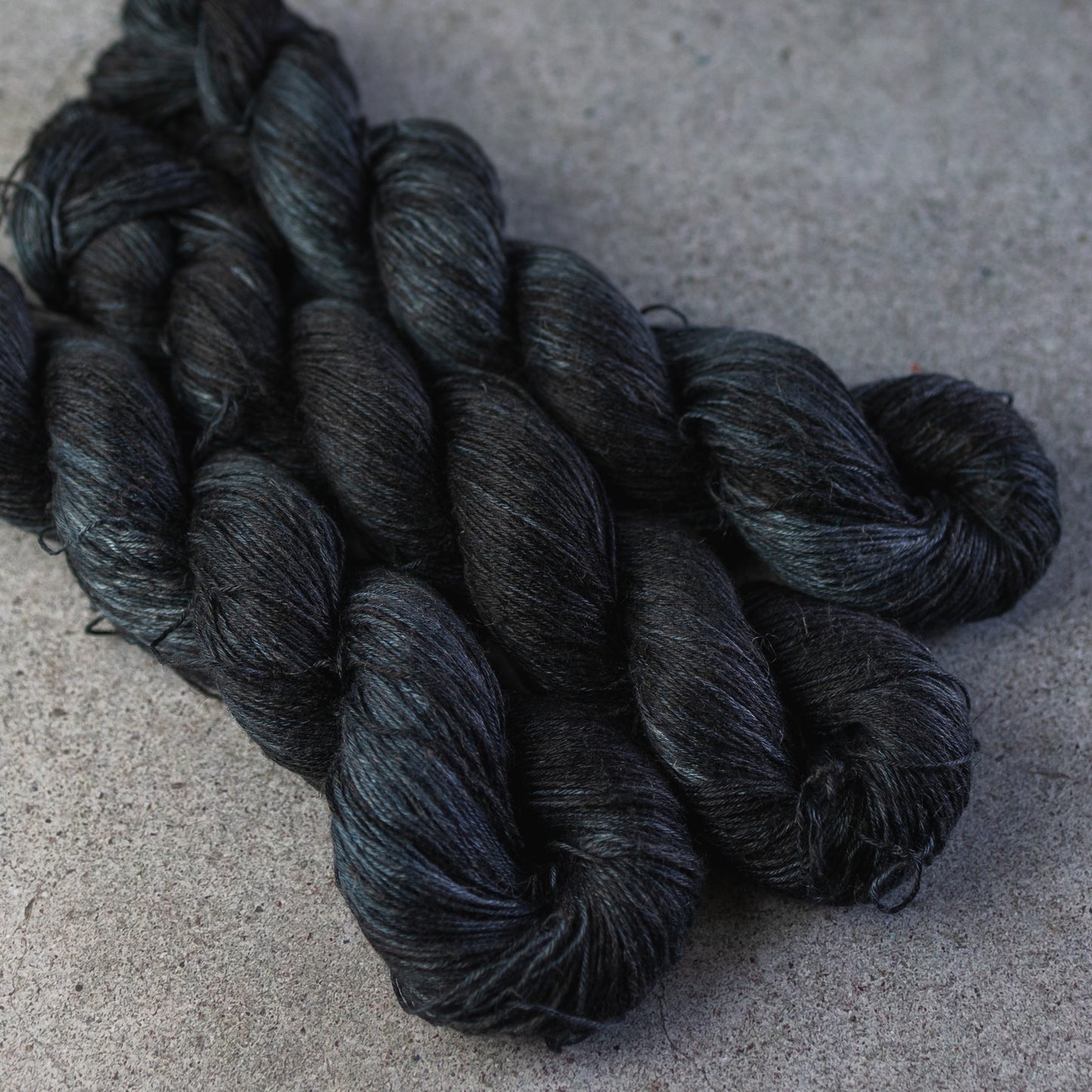 Hand dyed bamboo linen yarn, BKD Boo