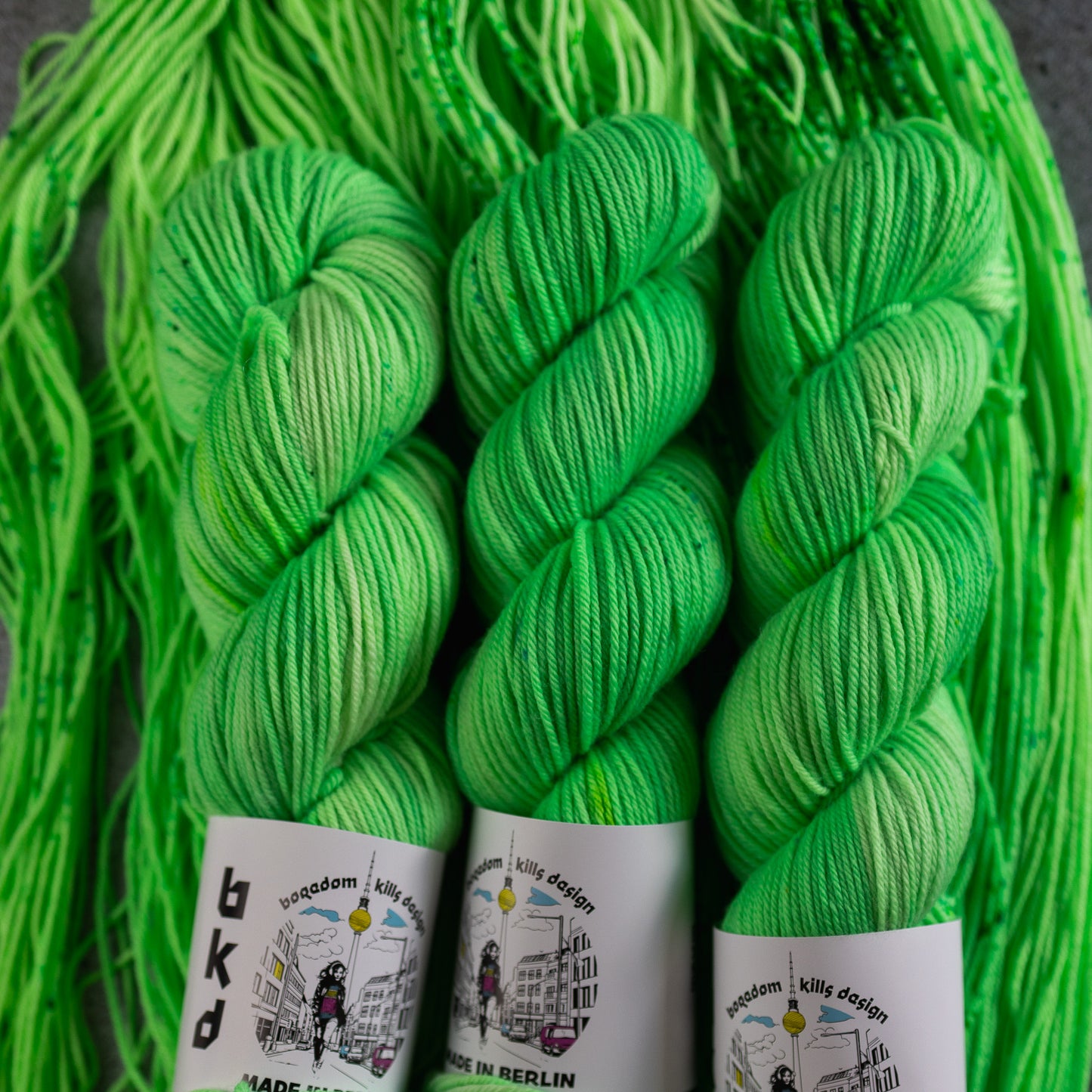 BKD Wonder DK, hand dyed merino yarn, 230m in 115g