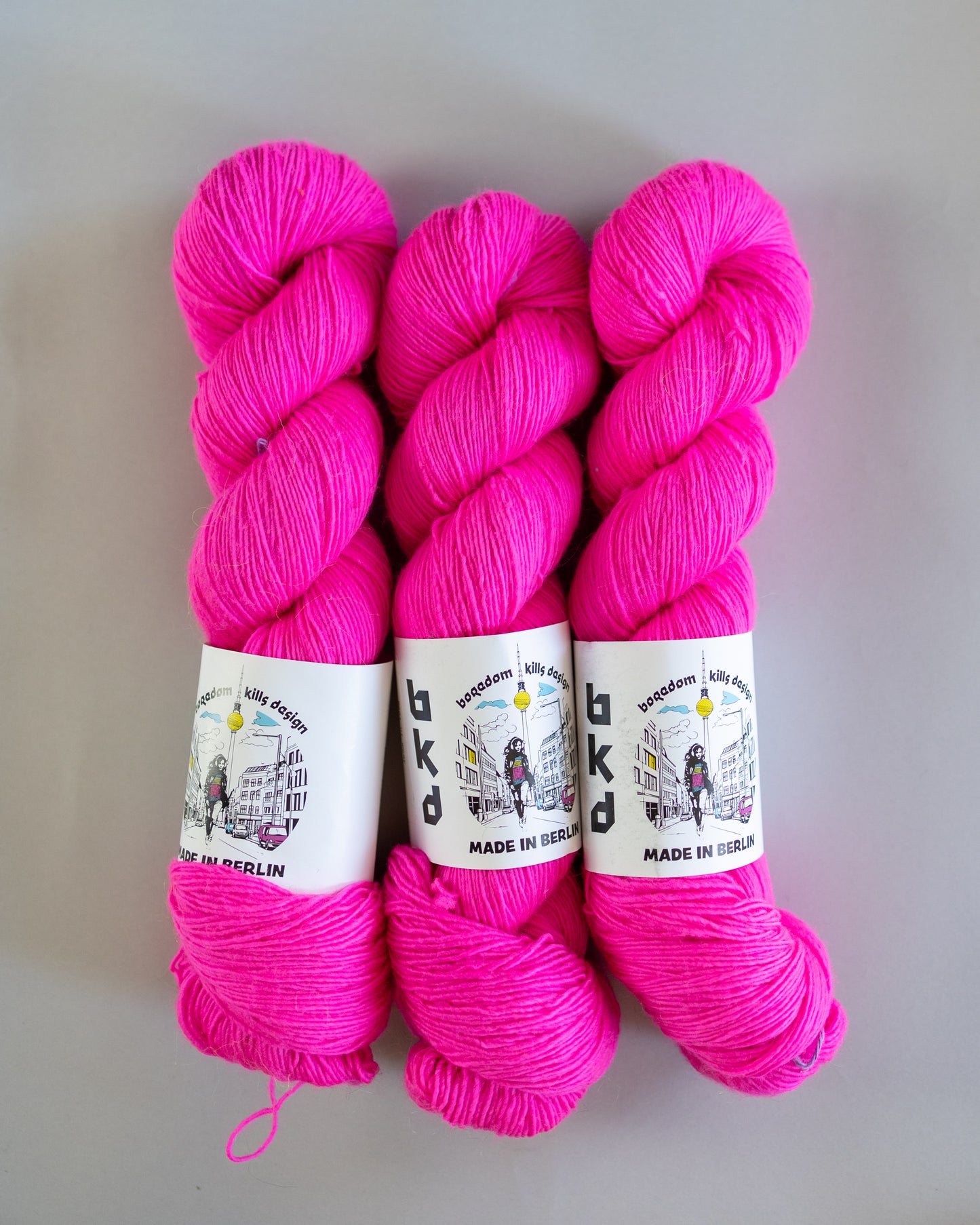 BKD Single, hand dyed yarn, 366m in 100g