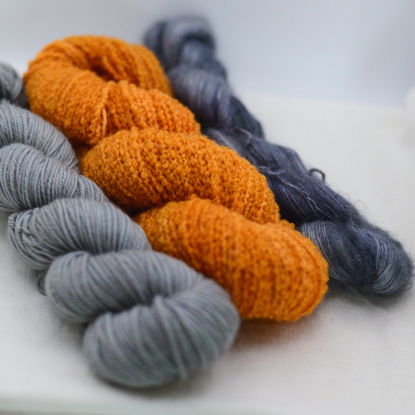 Stephanie Pan x BKD Yarn KIT: Algorithmic Diva Bollero Knitting Pattern and Yarn