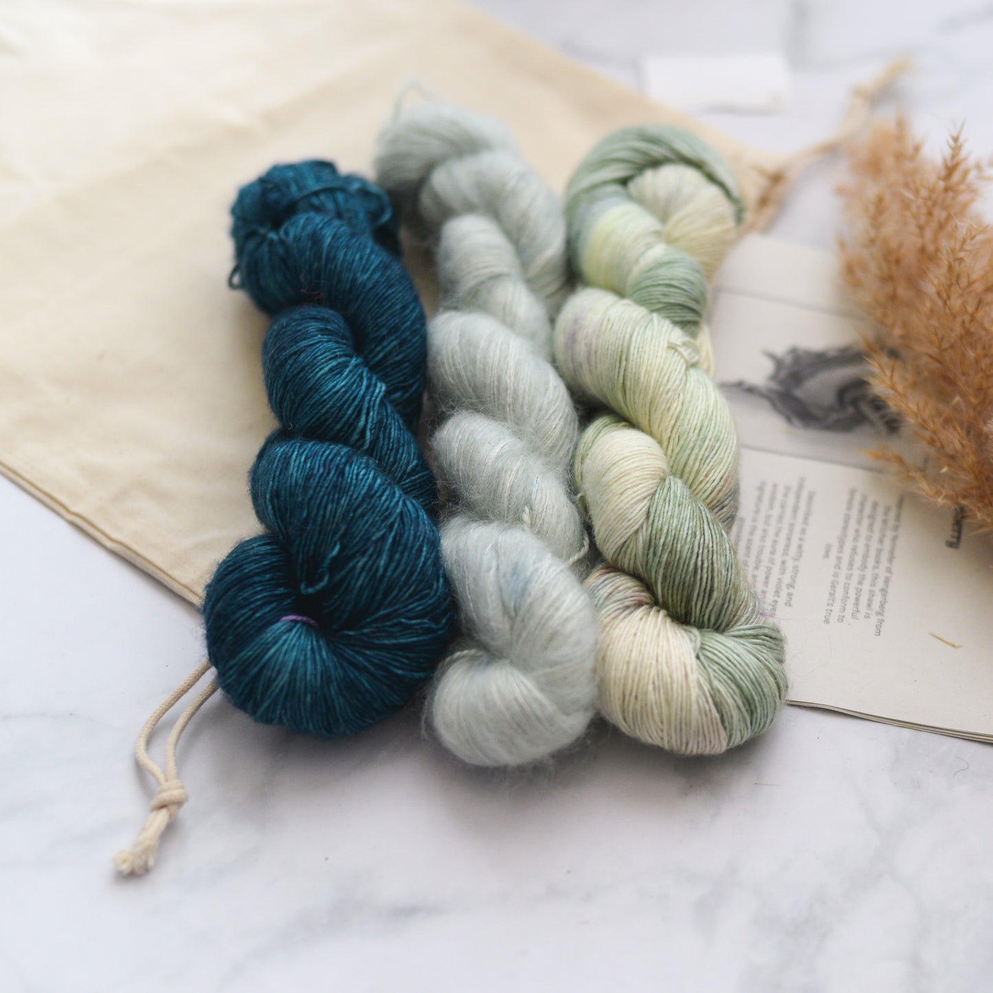 Tea Bercek x BKD Yarn KIT: Lilac & Gooseberry Shawl