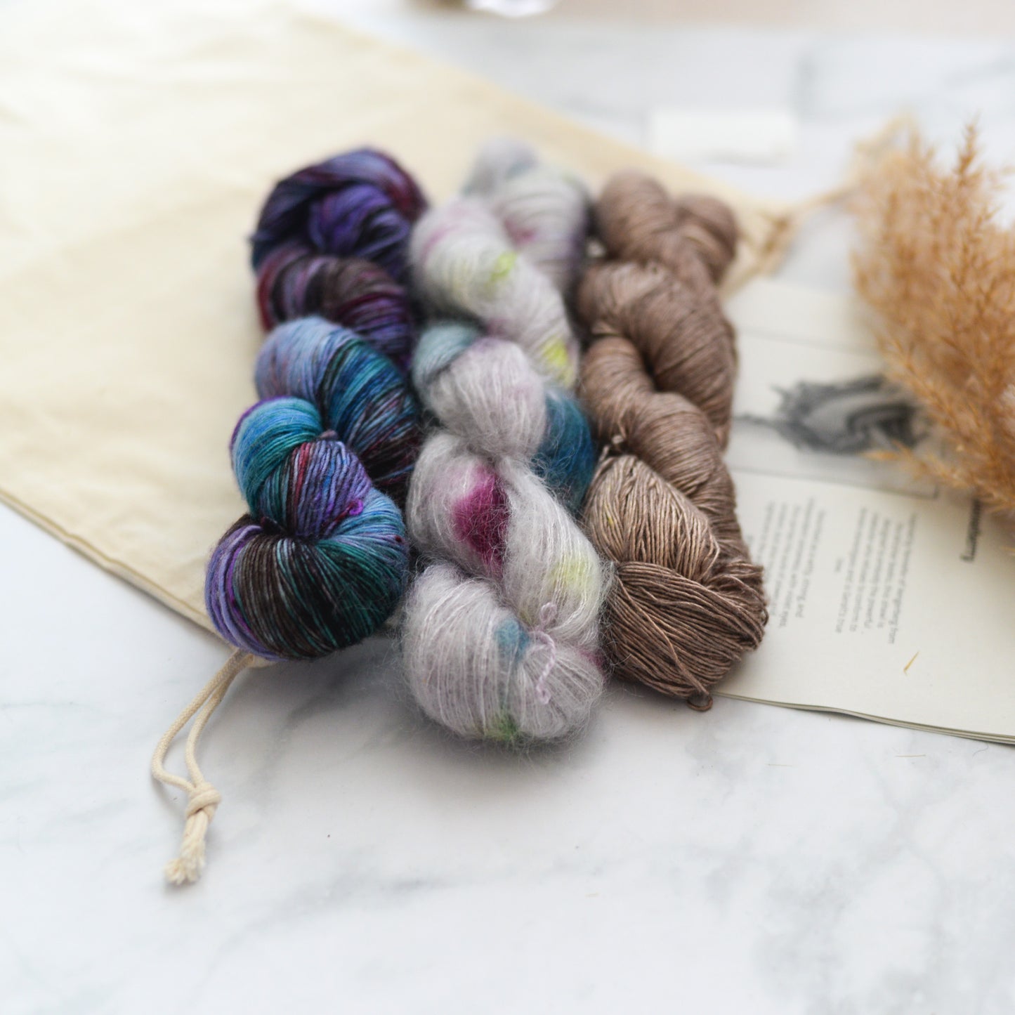 Tea Bercek x BKD Yarn KIT: Lilac & Gooseberry Shawl