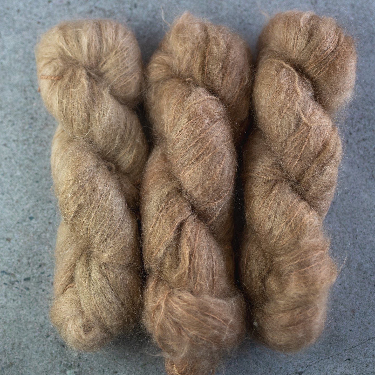 Mellow, hand dyed yarn, BKD Yarn