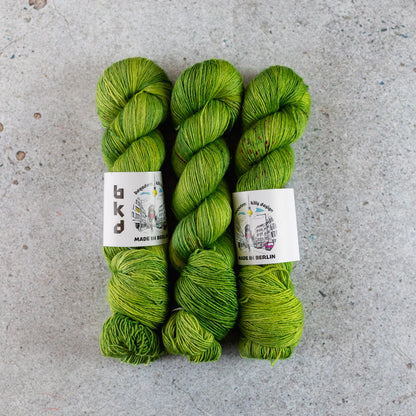 Avocado - hand dyed yarn, BKD Yarn