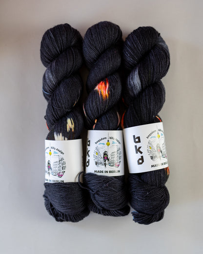 Black Neon, hand dyed yarn, BKD Yarn